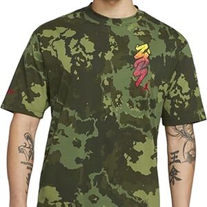 Men's Green Camouflage T-Shirt